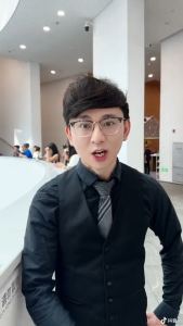 134****9778的个人空间