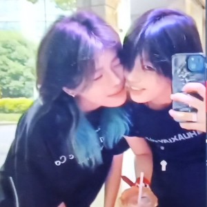 AY的钢琴谱