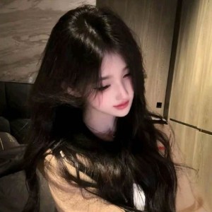 諵.反杀（奶一口)的钢琴谱