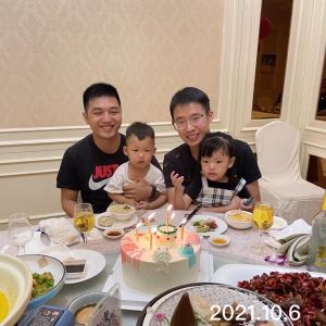 Being sad的钢琴谱