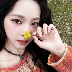 铭桉桂巷.的钢琴谱