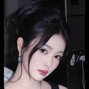 与白鹿一起拼搏的钢琴谱
