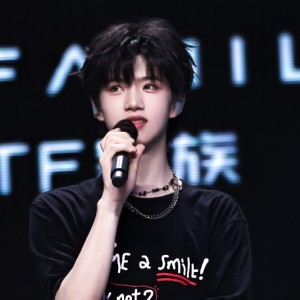 雨巷寻瑞的钢琴谱