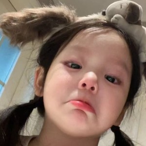 饿了吃空气的钢琴谱