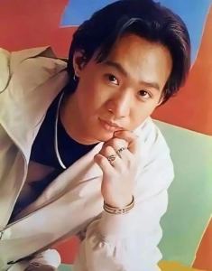 黄家驹的钢琴谱