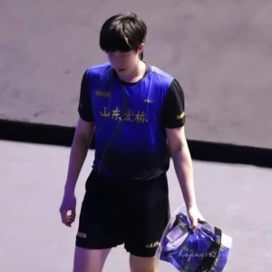 依乌鱼的钢琴谱