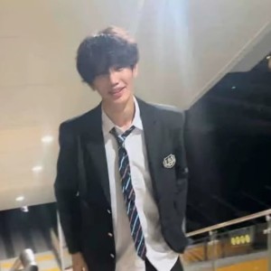 有鱼的胡思南海的钢琴谱