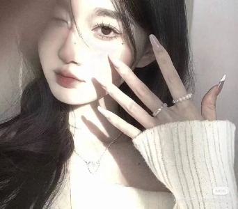 （愈月）拾黔🫧的钢琴谱