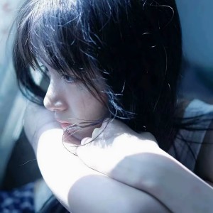 荒芜的雨季的钢琴谱