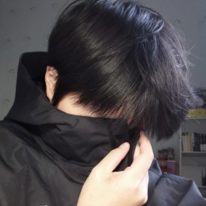 SHARK洛神的钢琴谱