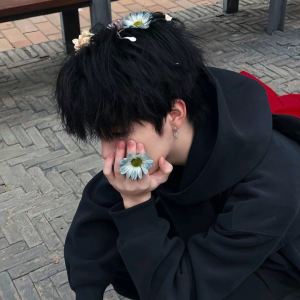 sky.残秋^的钢琴谱