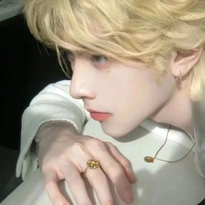 不偷衣服了的钢琴谱