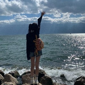 漂亮的小姐姐的钢琴谱