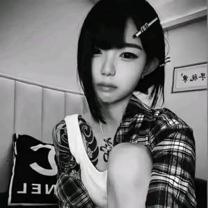 [白 晓] 刀斩天下婊的个人空间