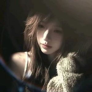 Aurora呆宅系冷棠的钢琴谱