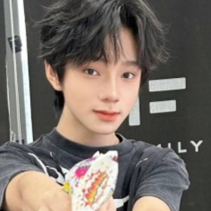 .^橹煜.-的钢琴谱