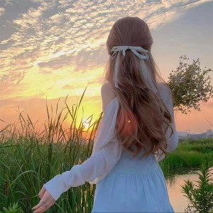 等凌晨日出.的鋼琴譜