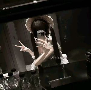 ^滤镜失效.的钢琴谱