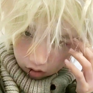 『葫芦娃-十二娃』余念难安的钢琴谱