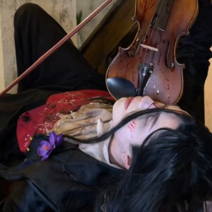 网易加强提琴吧的钢琴谱