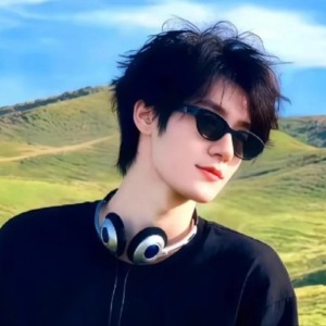 IZY源乄.的钢琴谱