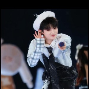 深⁹²⁹♪你不同★的钢琴谱