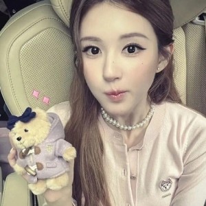 露wan詒的钢琴谱