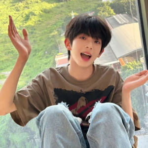 深含铭喻的钢琴谱