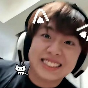 保卫黄河的演奏视频