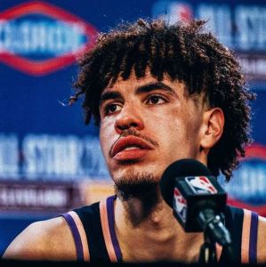 꿈꾸는 구름的钢琴谱