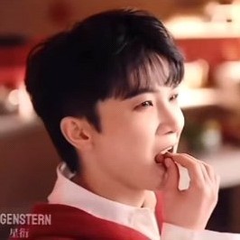 周@冷叻的钢琴谱