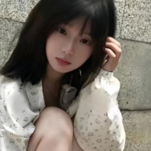 雪与她的钢琴谱