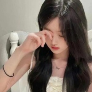 唯 伊^的钢琴谱