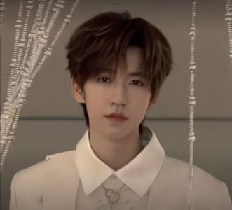 181****3853的钢琴谱