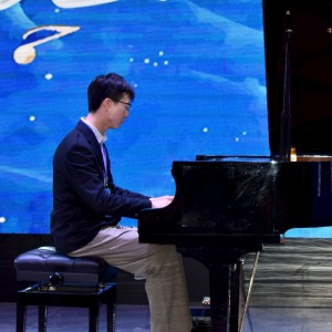 River Flows In You的演奏视频