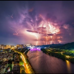 烁焰的钢琴谱