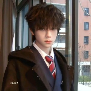 与橹同行的钢琴谱