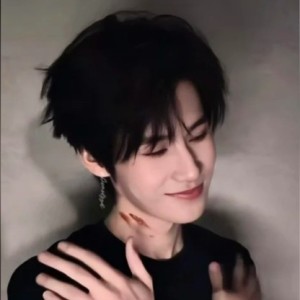 Alex娴源乄.的钢琴谱