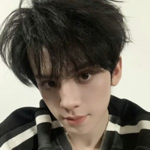 柑橘味沐浴露lu~的个人空间