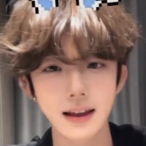 小霖很可愛ʢ>🐽<ʡ的钢琴谱