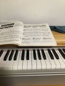 136****8995的个人空间