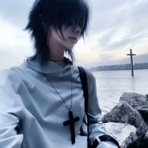 泪水交织雨天.T^T的个人空间