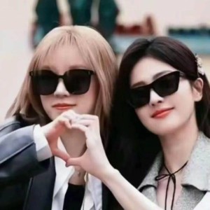 梦妍雨琦yy的钢琴谱