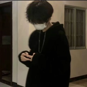 初吻给了烟℃的钢琴谱