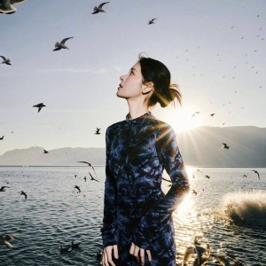 痛斥天真&.的个人空间