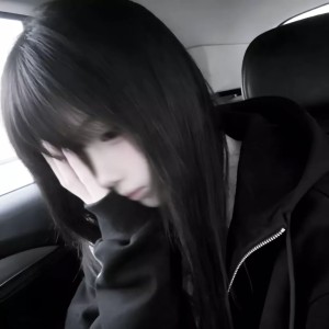 痛许泪誓的钢琴谱