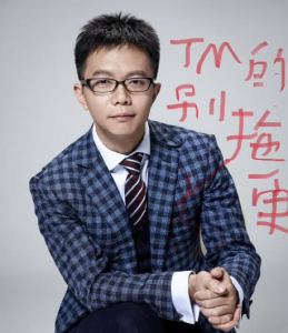 老杨治别拖更的钢琴谱
