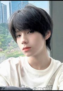 Yileena.的钢琴谱