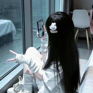 139****5606的个人空间