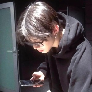 A.ManyjriL..的钢琴谱